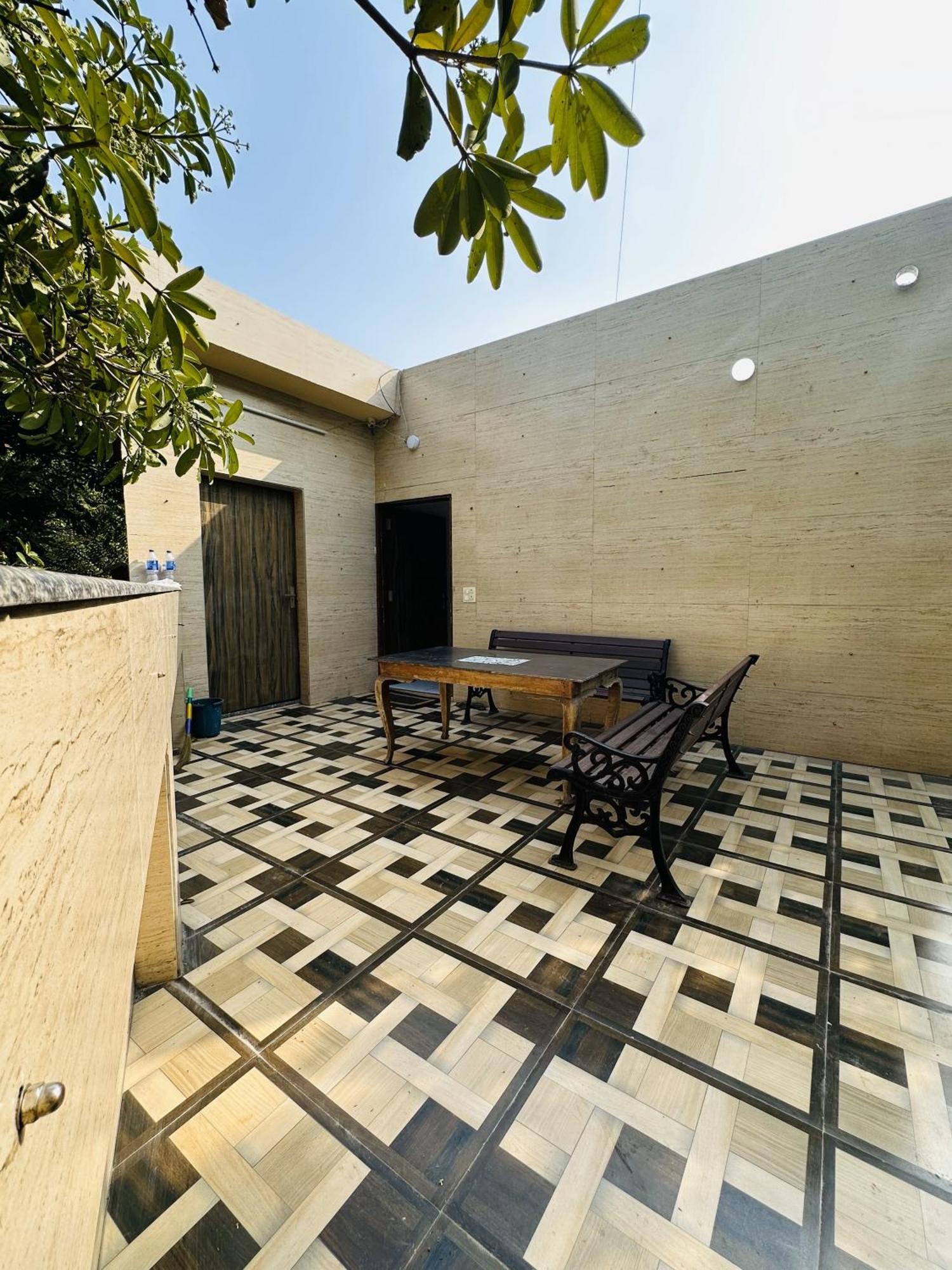 Golden Bed And Breakfast- High Quality Rooms In South Ex-1 D Block Nowe Delhi Zewnętrze zdjęcie